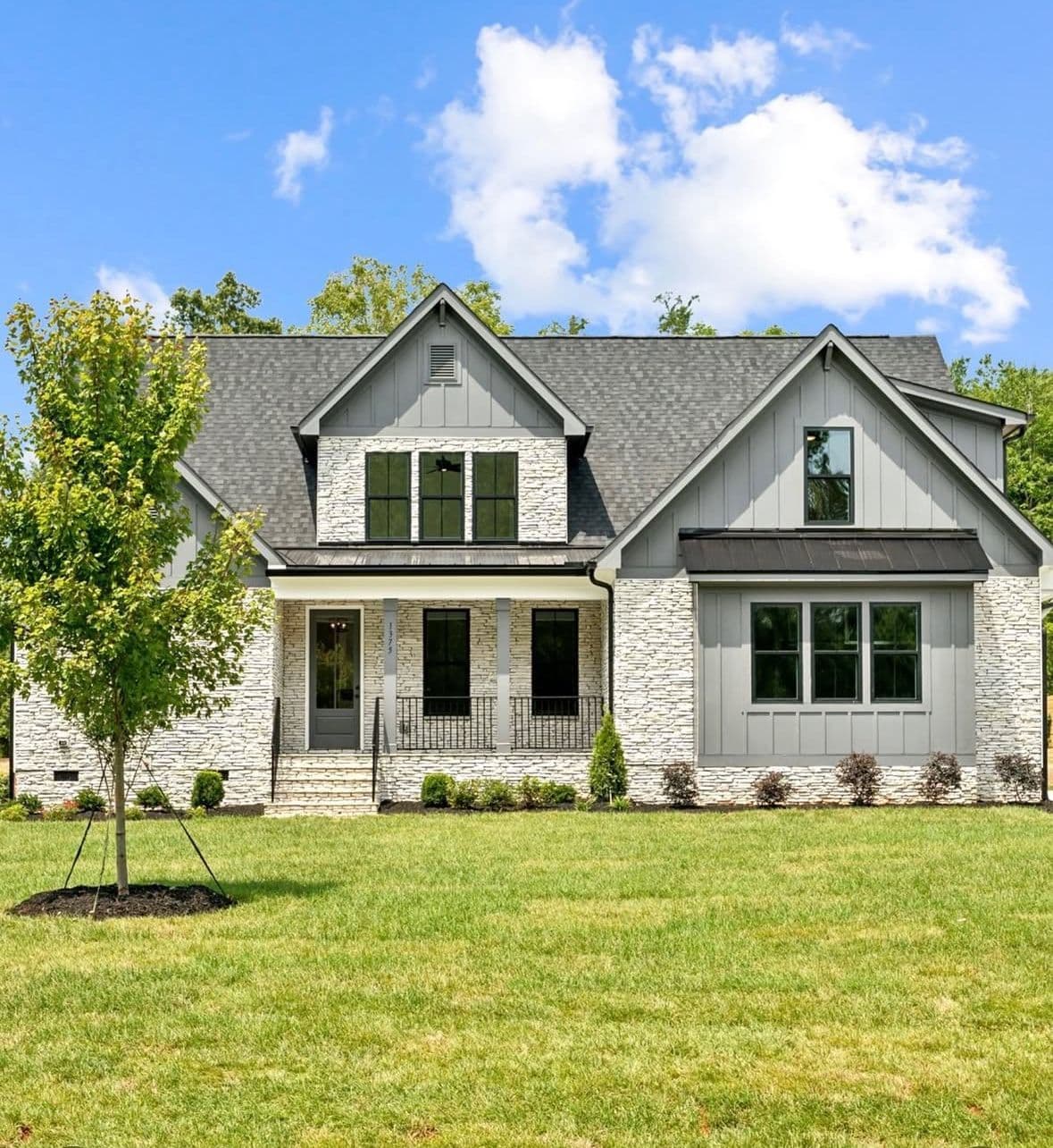 Modern farmhouse exterior by BWA Builders